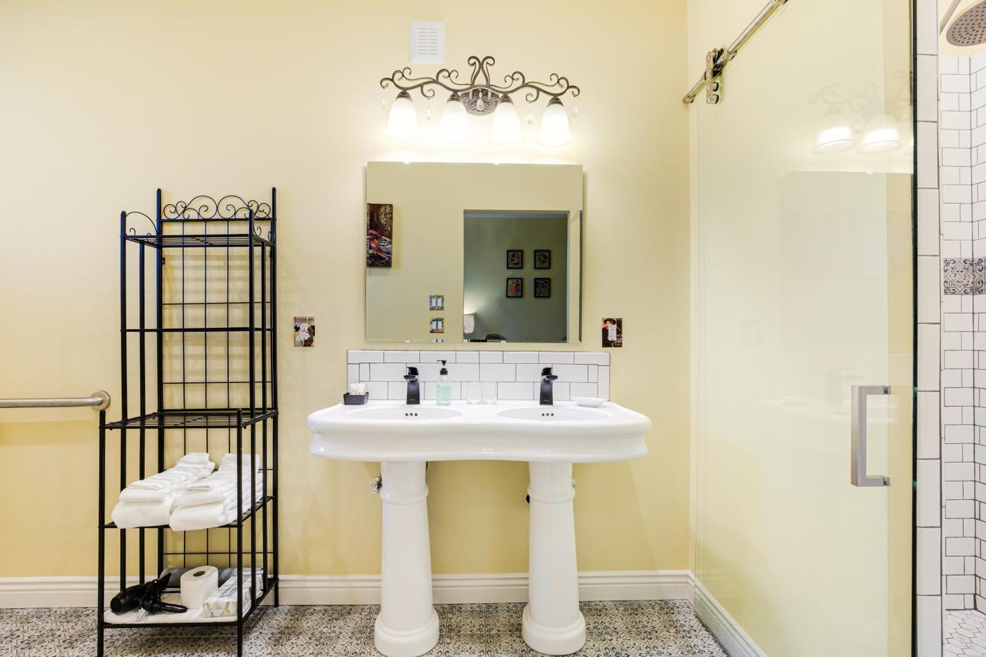 La Bastide Bed And Breakfast Dundee Стая снимка